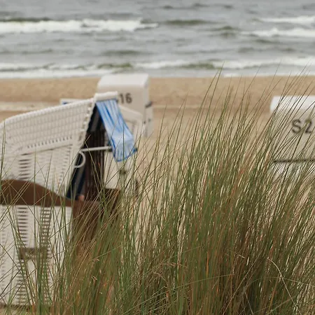 公寓 Neue Ernst - 3 *